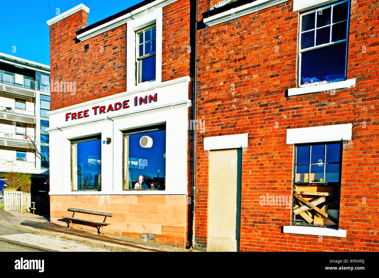 Newcastle upon tyne inn hires stock photography and images Alamy