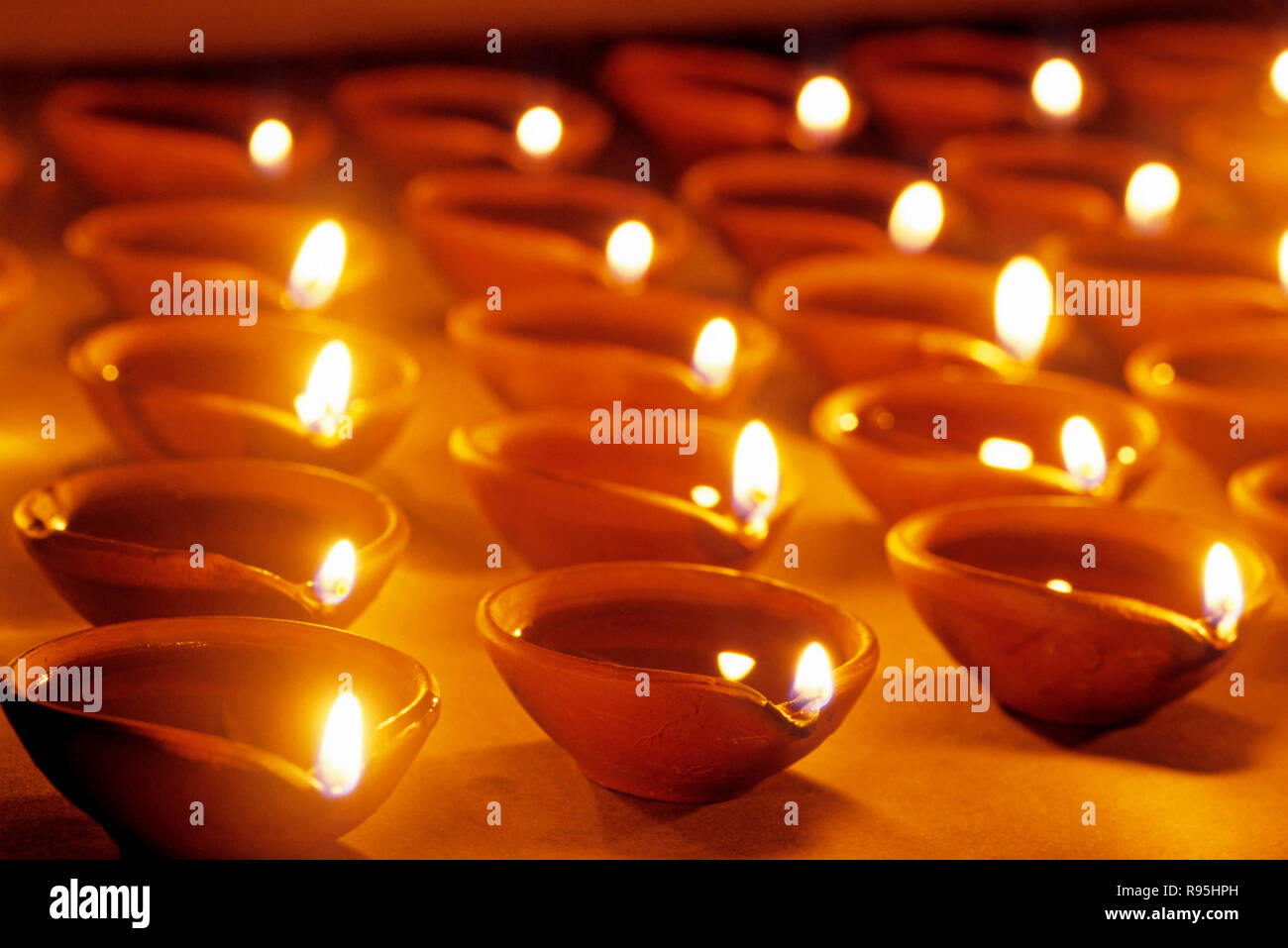 oil lamps, Diwali deepawali Festival, india Stock Photo Alamy