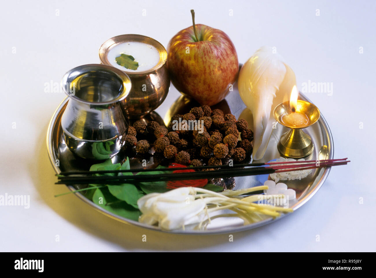 Pooja background hi-res stock photography and images - Alamy