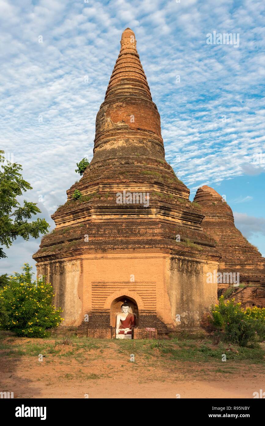 TaWaGu Pagoda, Bagan, Myanmar, Burma Stock Photo