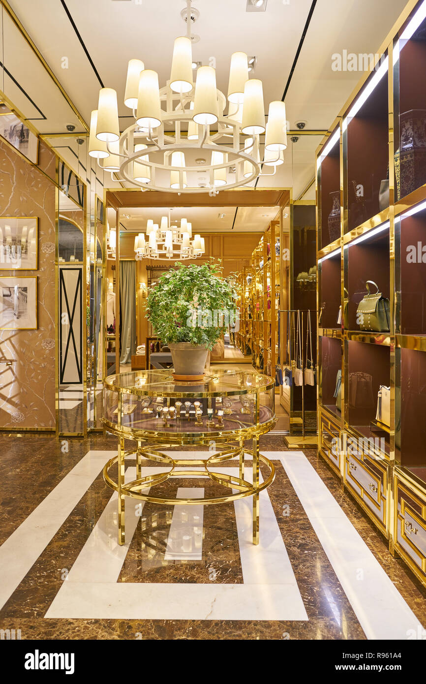 MILAN, ITALY - CIRCA NOVEMBER, 2017: interior shot of Tory Burch store in  Milan. Tory Burch LLC is an American fashion label owned, operated and  found Stock Photo - Alamy