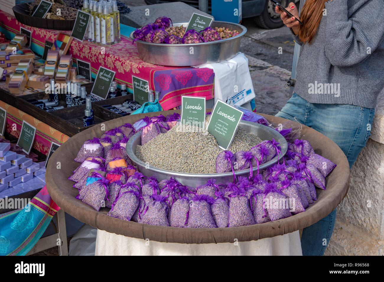 Lavender sachets sale in market hi-res stock photography and images - Alamy