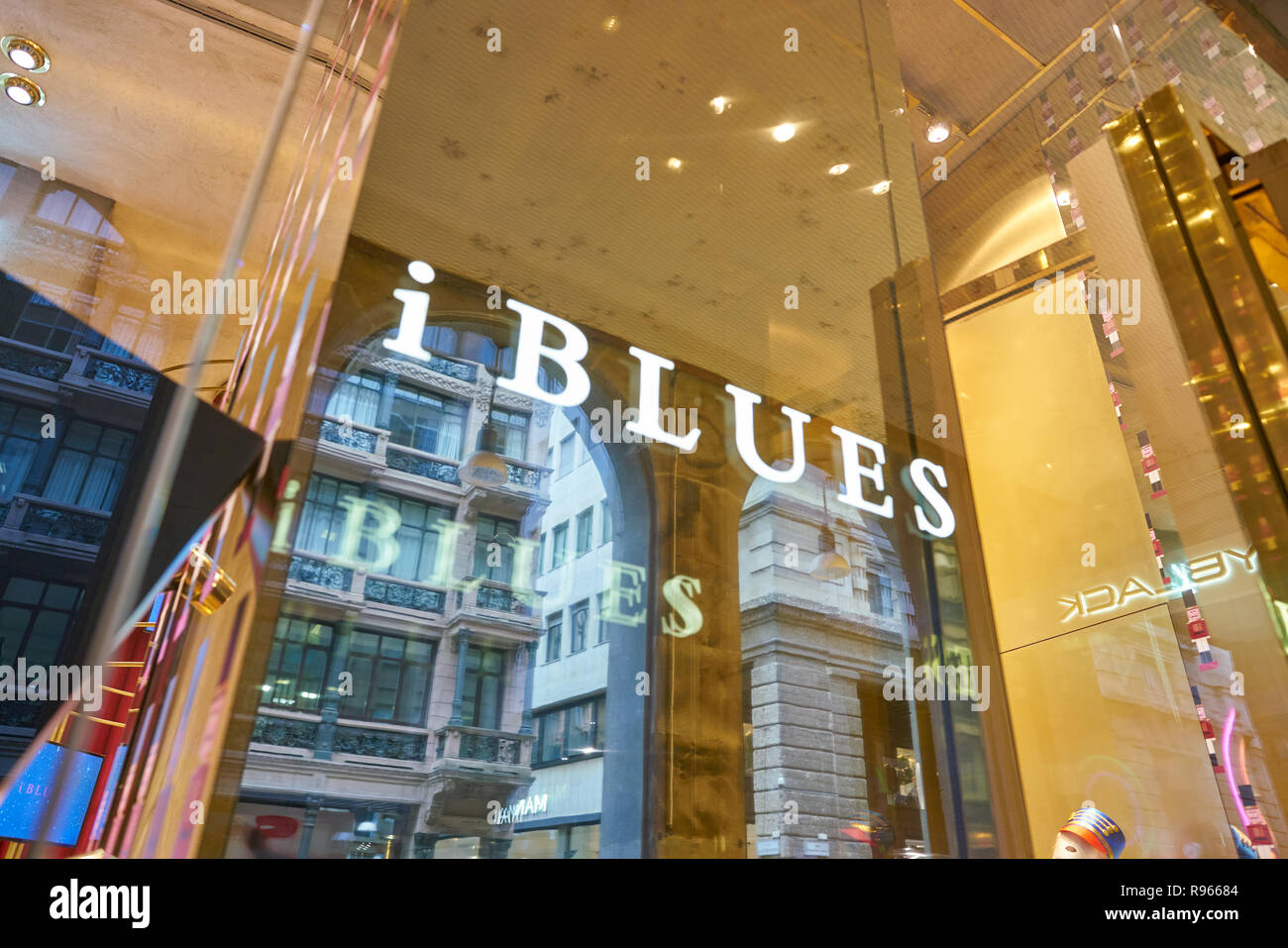 Iblues hi-res stock photography and images - Alamy