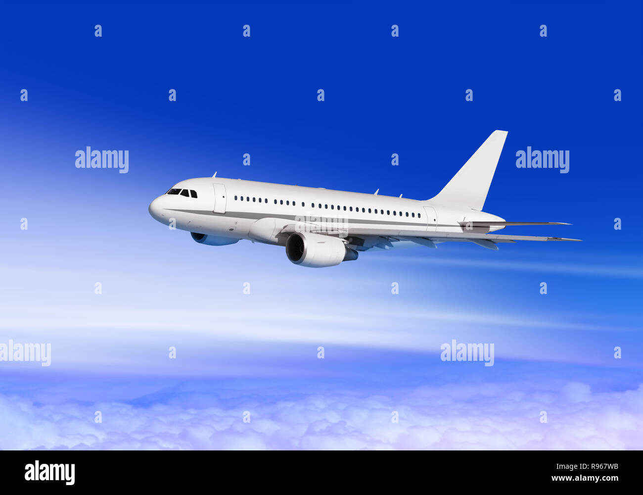 Passenger aircraft in the sky hi-res stock photography and images - Alamy