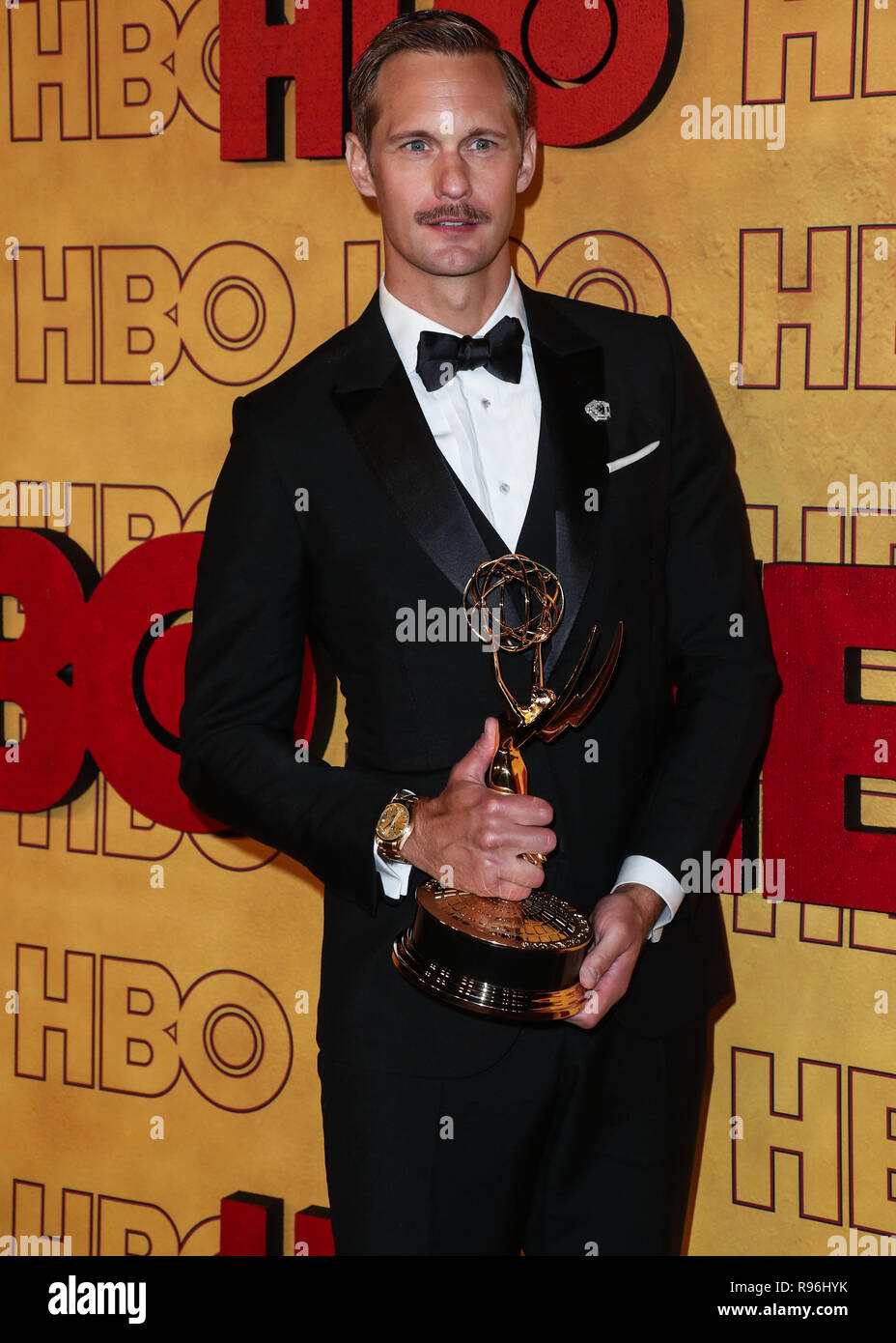 Alexander skarsgard _69 red carpet event hi-res stock photography and  images - Alamy, image size:928x1390