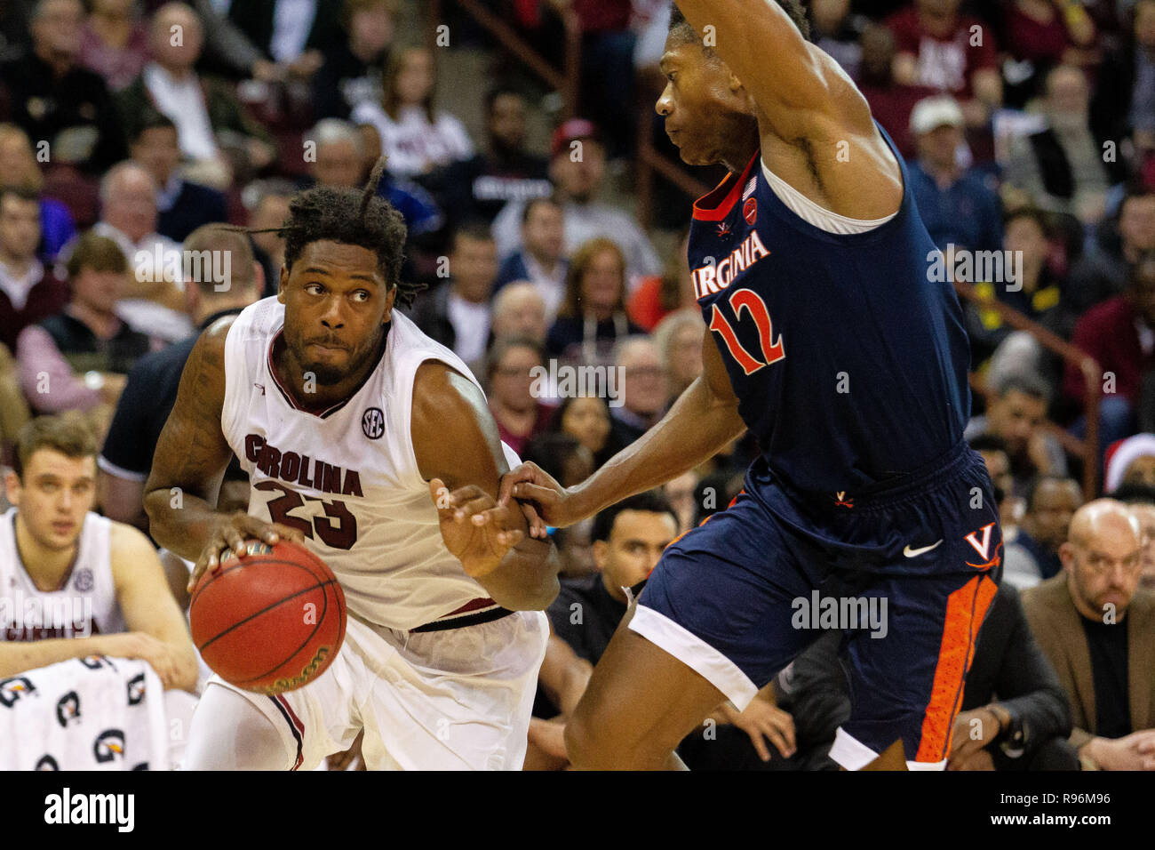 Columbia, SC, USA. 19th Dec, 2018. South Carolina Gamecocks guard Evan ...