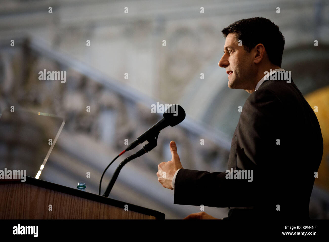 Washington, USA. 19th Dec, 2018. Outgoing U.S. House Speaker Paul Ryan gives his farewell address at the Library of Congress on Capitol Hill in Washington Dec. 19, 2018. Ryan, 48, has served for almost two decades as a congressman representing Wisconsin State in the House of Representatives. His speakership will be succeeded on Jan. 3 by Nancy Pelosi, a Democratic congresswoman who is now House Minority Leader. Credit: Ting Shen/Xinhua/Alamy Live News Stock Photo
