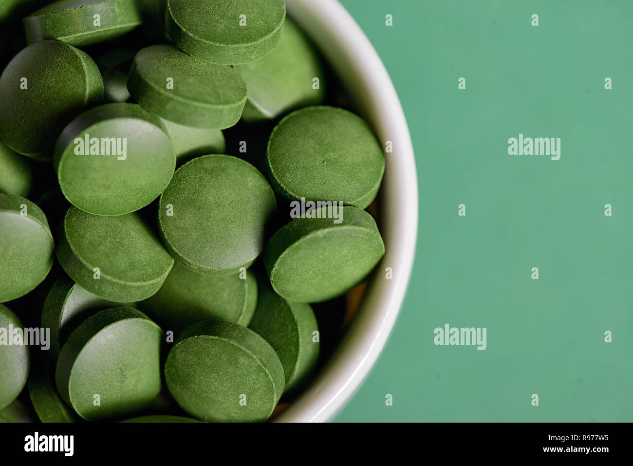 Details of Chlorella spirulina pills Stock Photo Alamy
