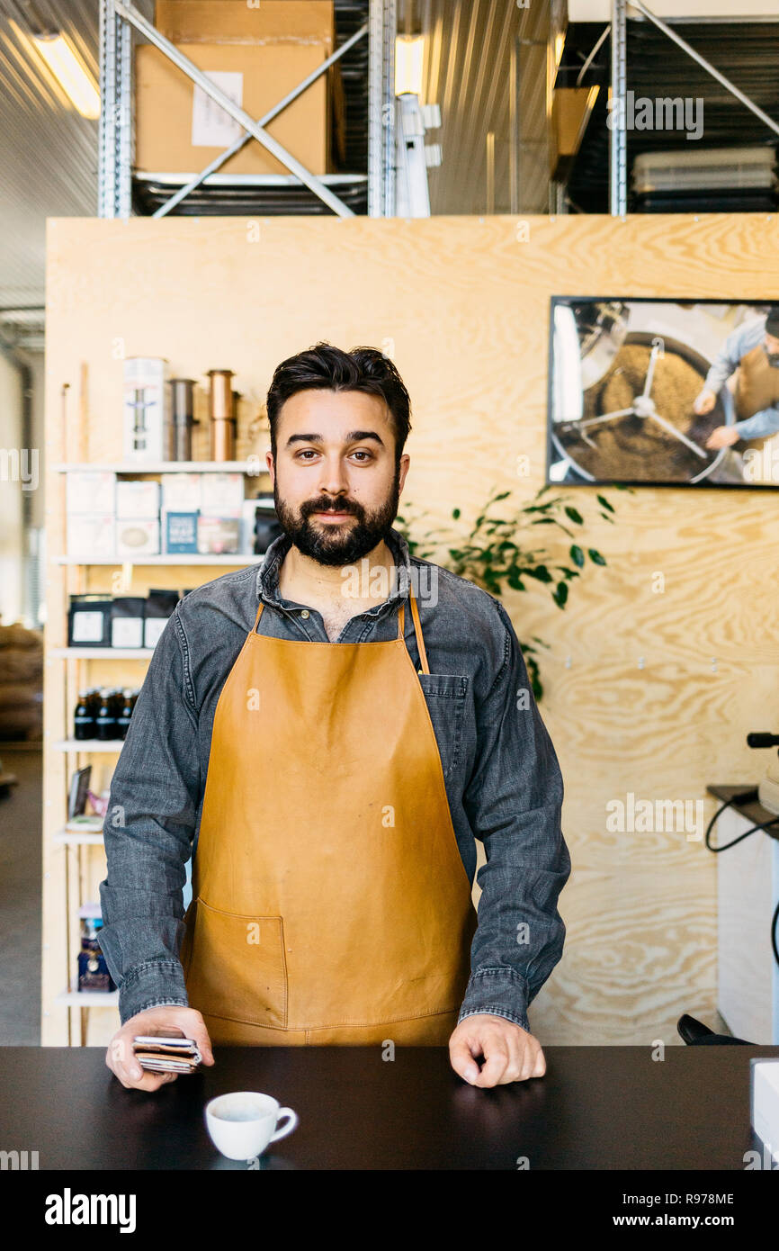 Roaster counter hires stock photography and images Alamy