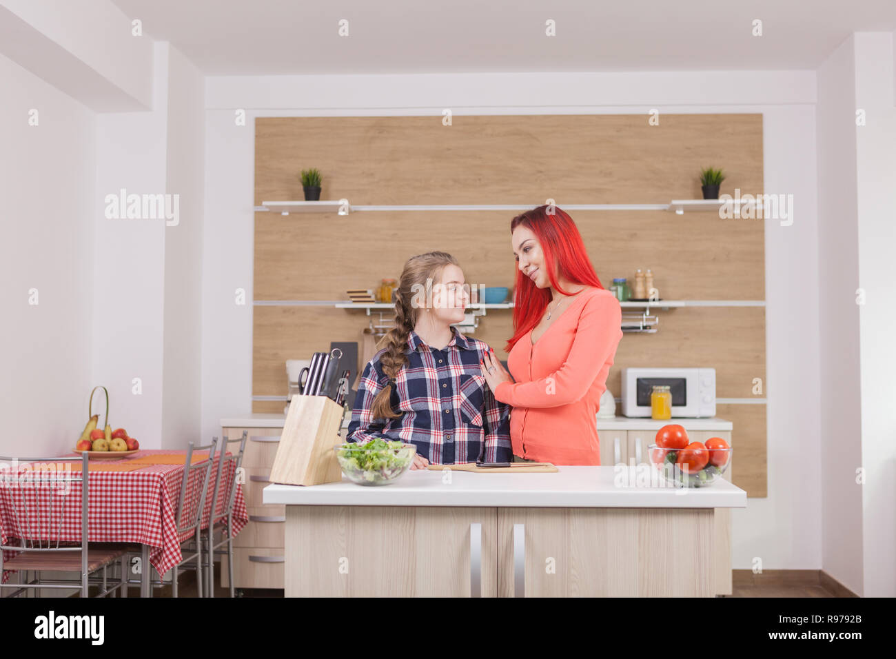 Family preparing brunch home hi-res stock photography and images - Alamy