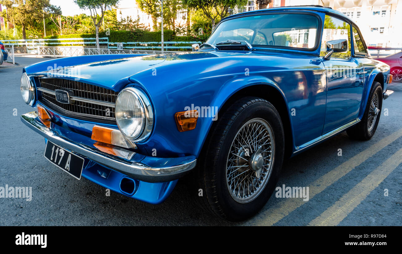Car triumph tr6 hires stock photography and images Alamy