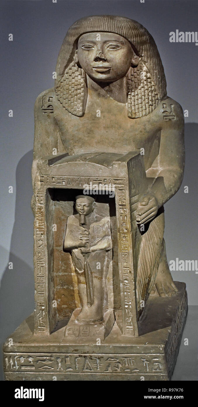 Knee image of Raia with shrine for Ptah limestone 80 x 31.5 x 49 cm, c. 150 kg of New Empire; 19th Dynasty; Seti I-Ramses II 1307-1196 BC Egypt, Egyptian. Stock Photo