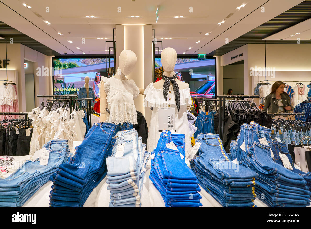 SAINT PETERSBURT, RUSSIA - CIRCA MAY, 2018: jeans on display at Zara store  in Galeria shopping center Stock Photo - Alamy