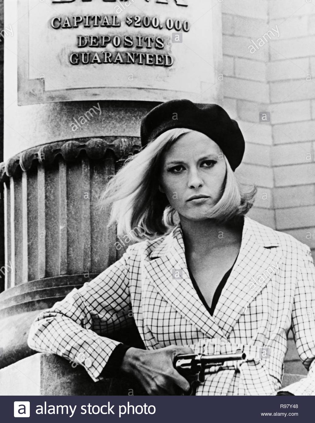 Bonnie Clyde 1967 Faye Dunaway High Resolution Stock Photography And ...