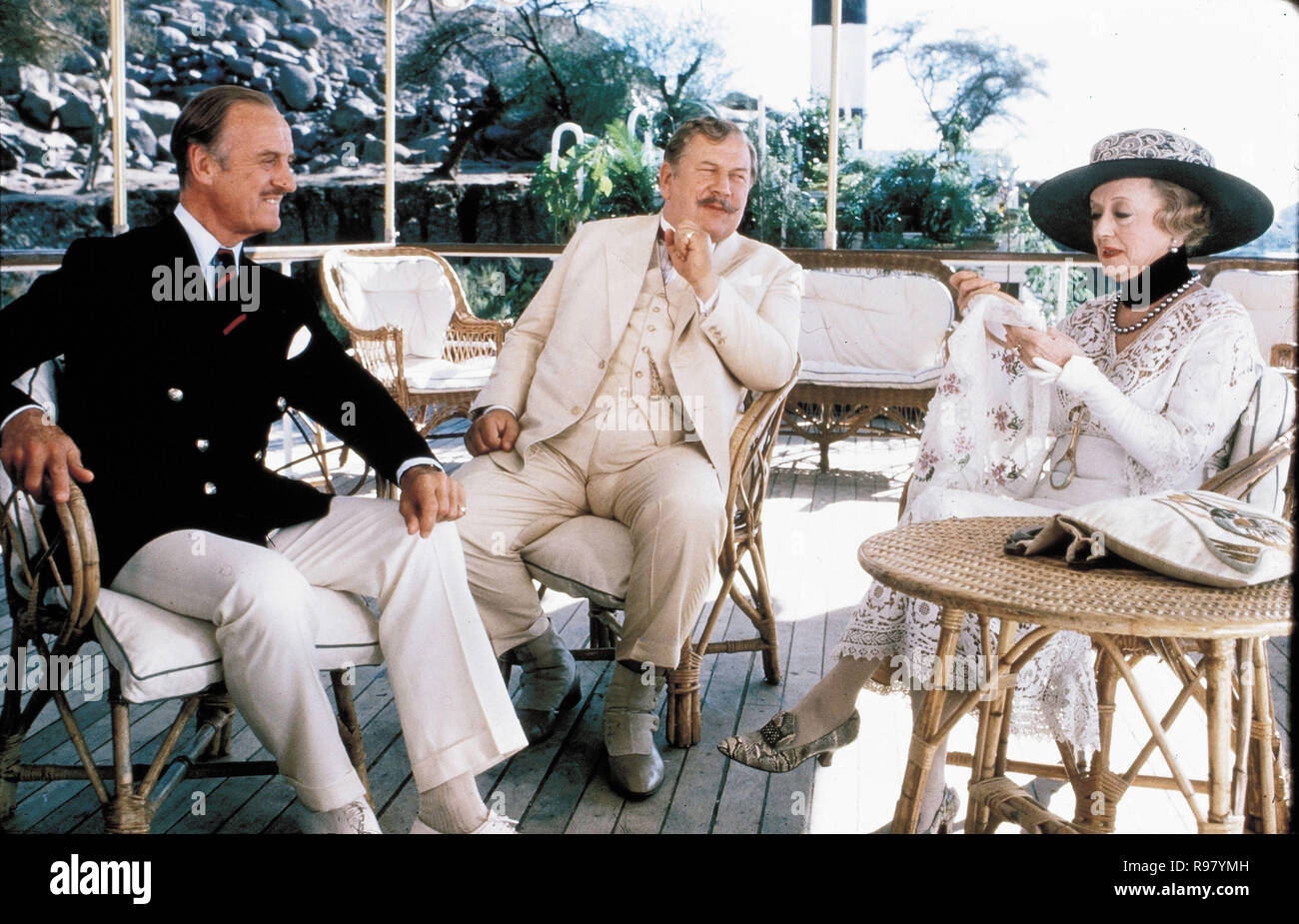Original film title: DEATH ON THE NILE. English title: DEATH ON THE NILE. Year: 1978. Director: JOHN GUILLERMIN. Stars: PETER USTINOV; BETTE DAVIS; DAVID NIVEN. Credit: EMI / Album Stock Photo