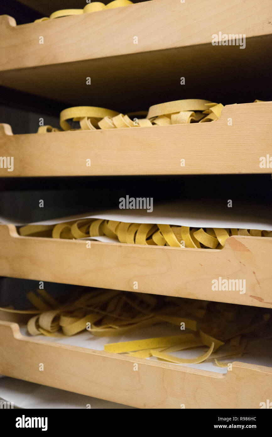 Italian food: pasta to dry Stock Photo - Alamy