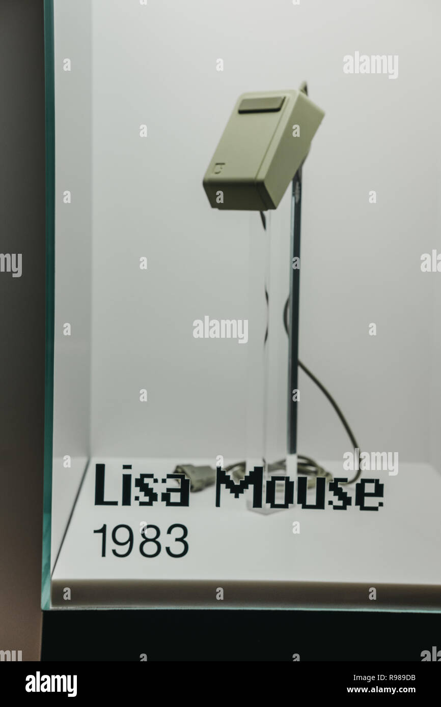 Prague, Czech Republic - August 28, 2018: Old Apple Lisa wired mouse on exhibit inside Apple Museum in Prague, the largest private collection of Apple Stock Photo