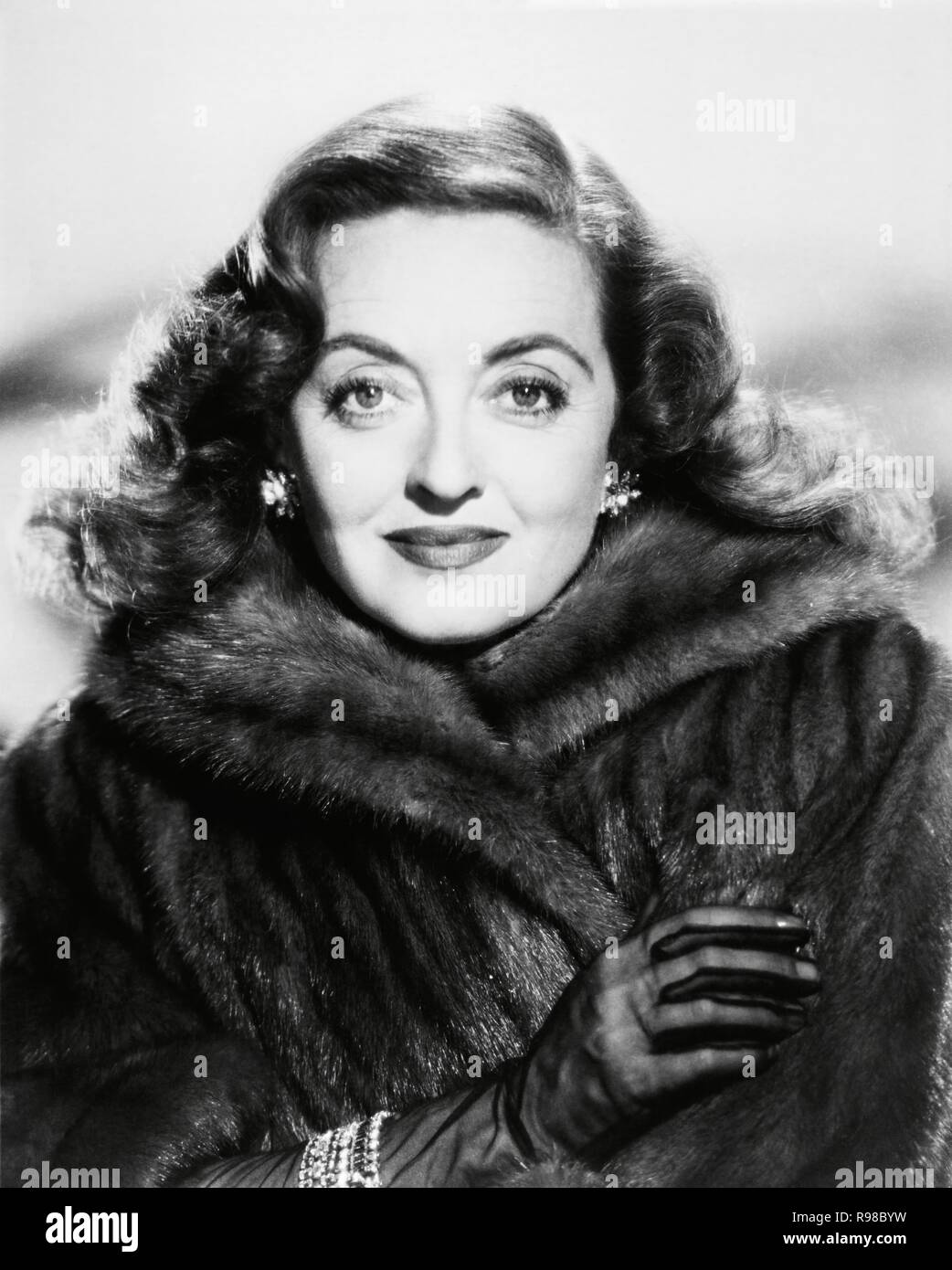 Bette davis all about eve mankiewicz hi-res stock photography and ...
