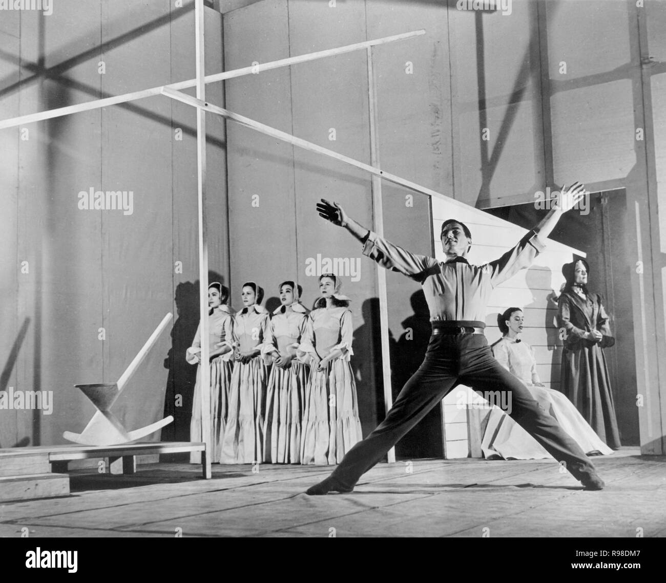 Erick Hawkins in the First Production of Aaron Coplands, Appalachian Spring, Martha Graham (second right) and May O'Donnell (right) with the Four Followers in Background, Library of Congress, Washington DC, USA, October 30, 1944 Stock Photo