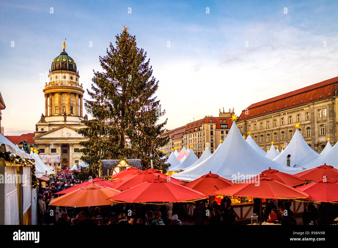 Berlin, Gendarmen Market, Christmas Market, Germany Stock Photo Alamy