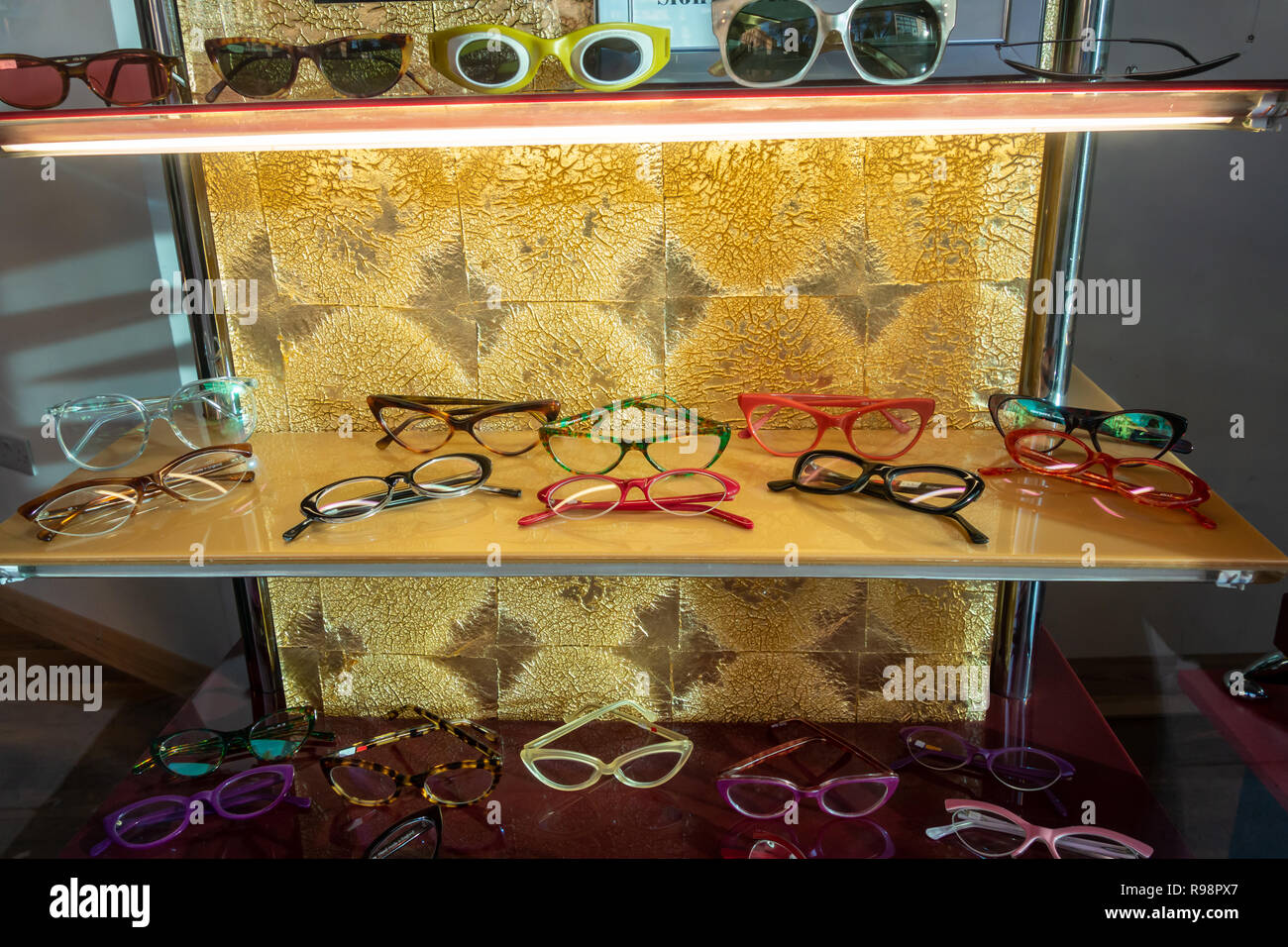 Opticians display hires stock photography and images Alamy