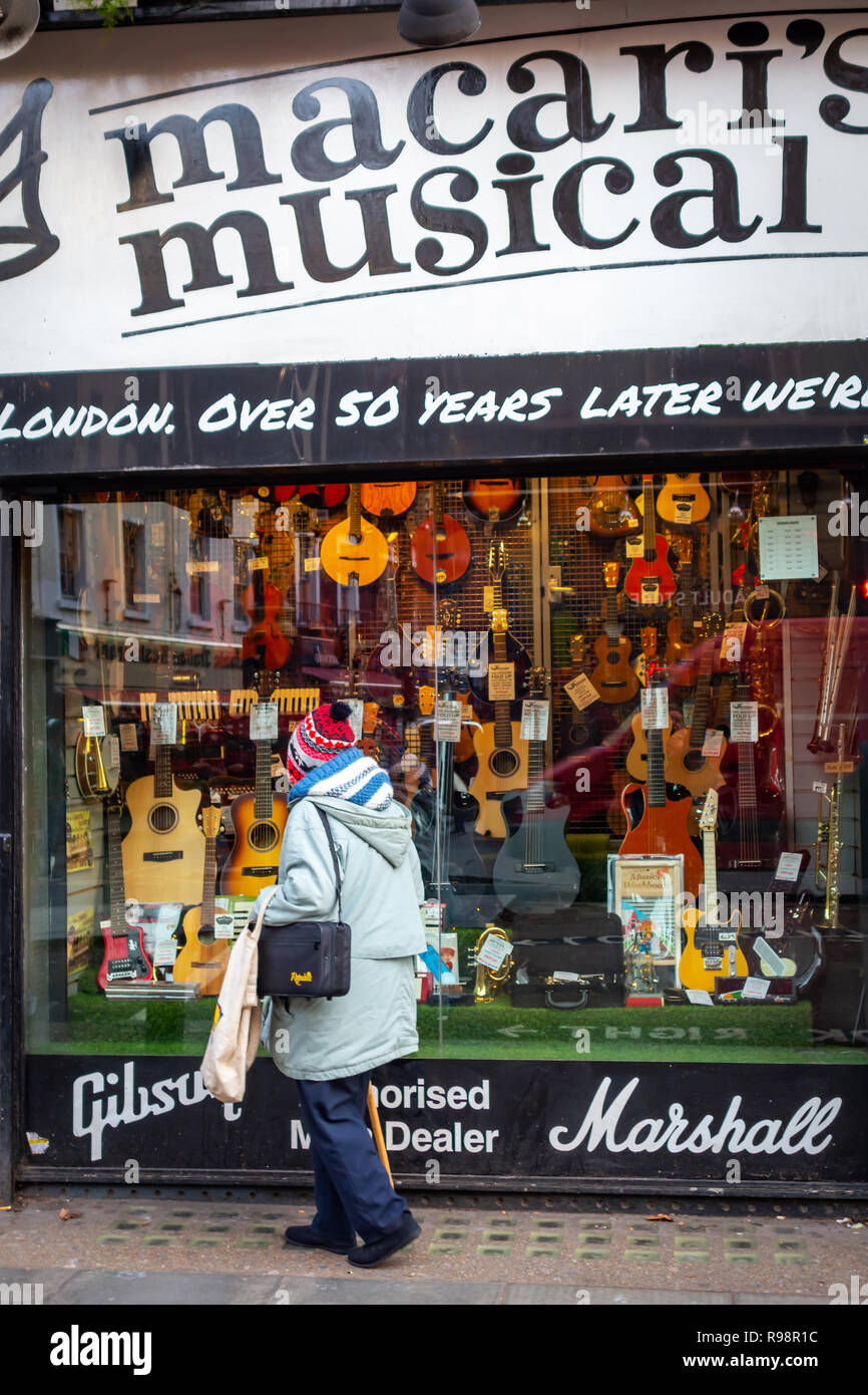 Macaris hires stock photography and images Alamy