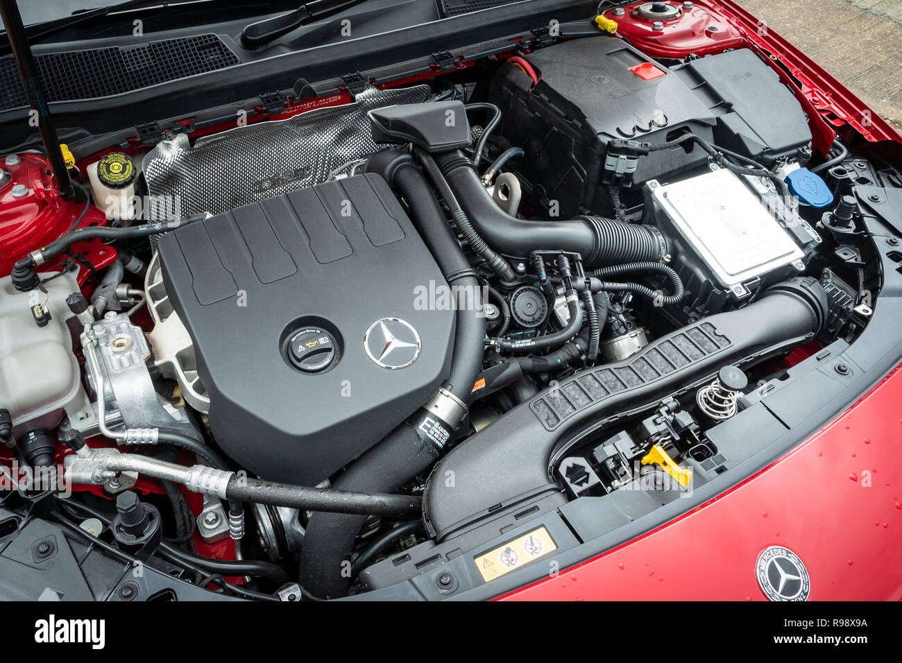 Mercedes Benz 00 High Resolution Stock Photography And Images Alamy