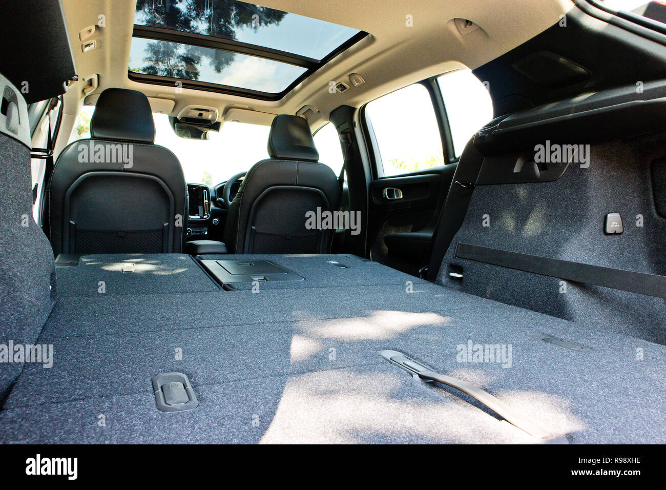 Hong Kong China Sept 4 18 Volvo Xc40 T4 18 Trunk Sept 4 18 In Hong Kong Stock Photo Alamy Hong Kong China Sept 4 18 Volvo Xc40 T4 18 Trunk Sept 4 18 In Hong Kong Stock Photo Alamy