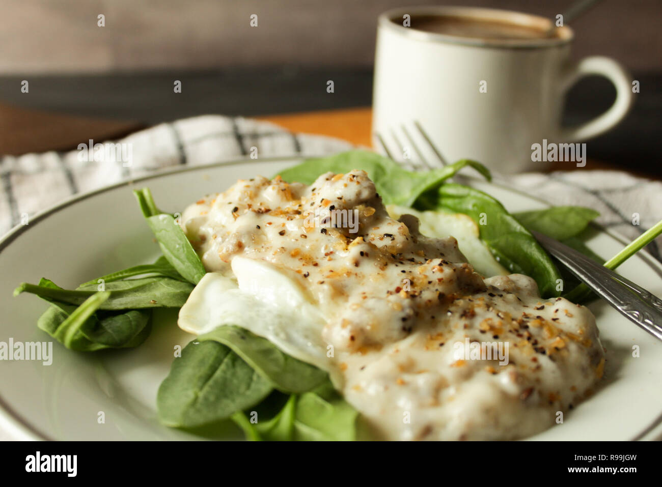 Sausage and gravy hires stock photography and images Alamy