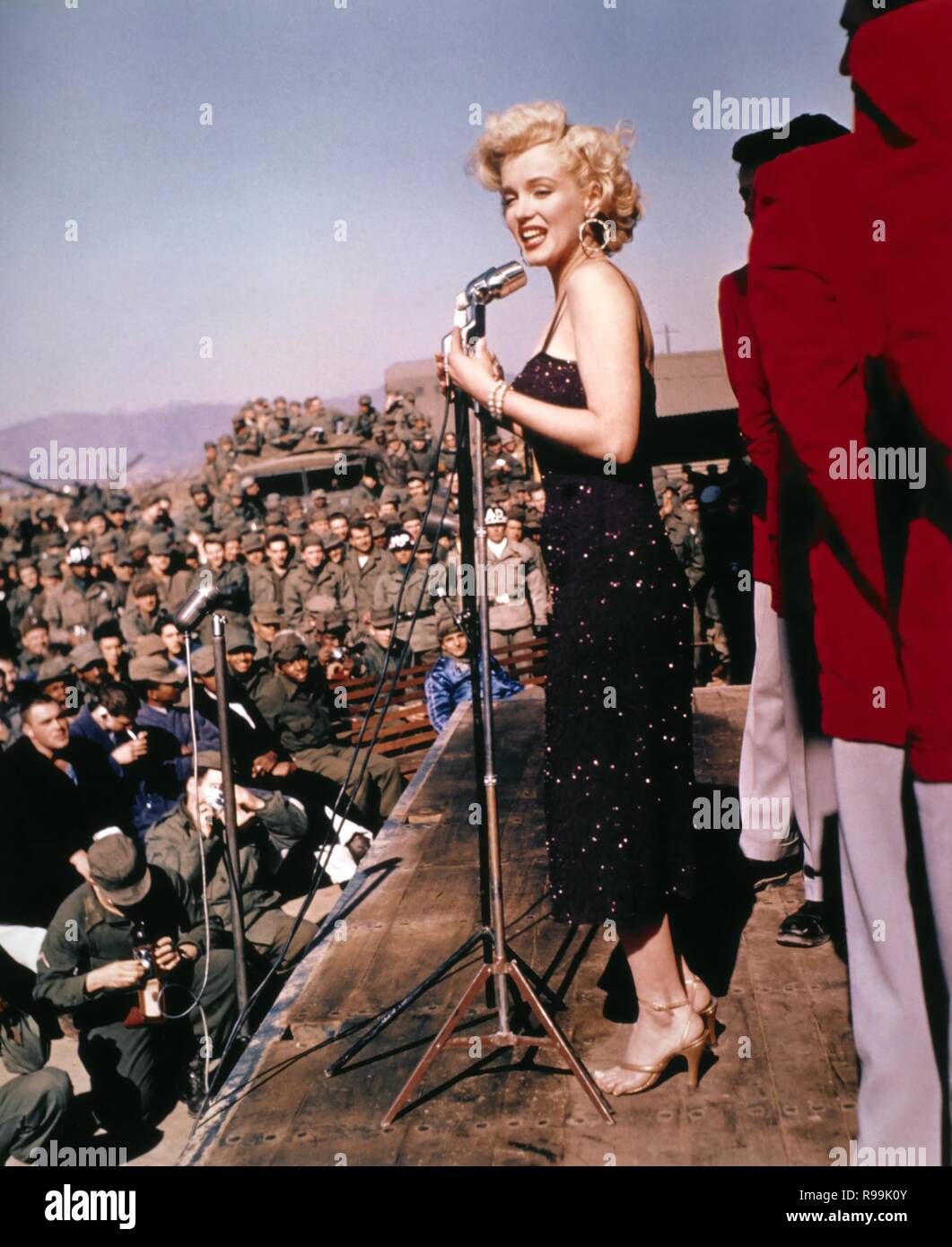 MARILYN MONROE 1954 Stock Photo Alamy MARILYN MONROE 1954 Stock Photo Alamy