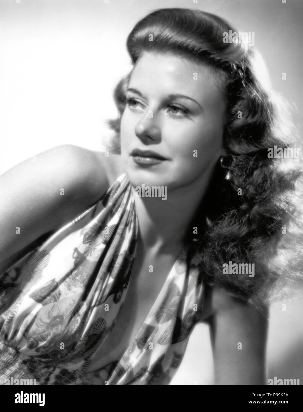 Ginger rogers portrait hi-res stock photography and images - Alamy