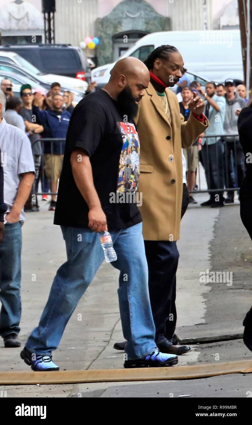 Celebrities at the 'Jimmy Kimmel Live!' studios Featuring: Snoop Lion, Snoop  Dogg Where: Hollywood, California, United States When: 19 Nov 2018 Credit:  WENN.com Stock Photo - Alamy