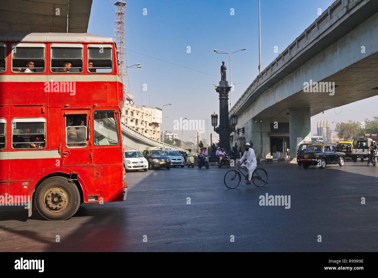 Best Bus Stock Photos & Best Bus Stock Images - Alamy