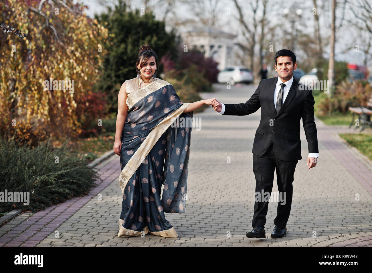 Indian woman walking suit hi-res stock photography and images - Alamy