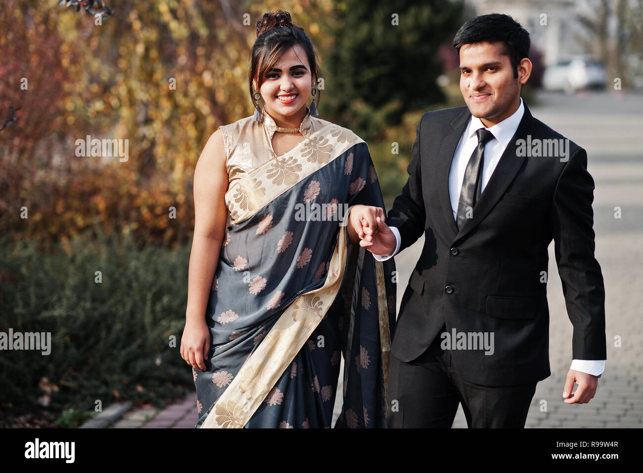 Indian woman walking suit hi-res stock photography and images - Alamy