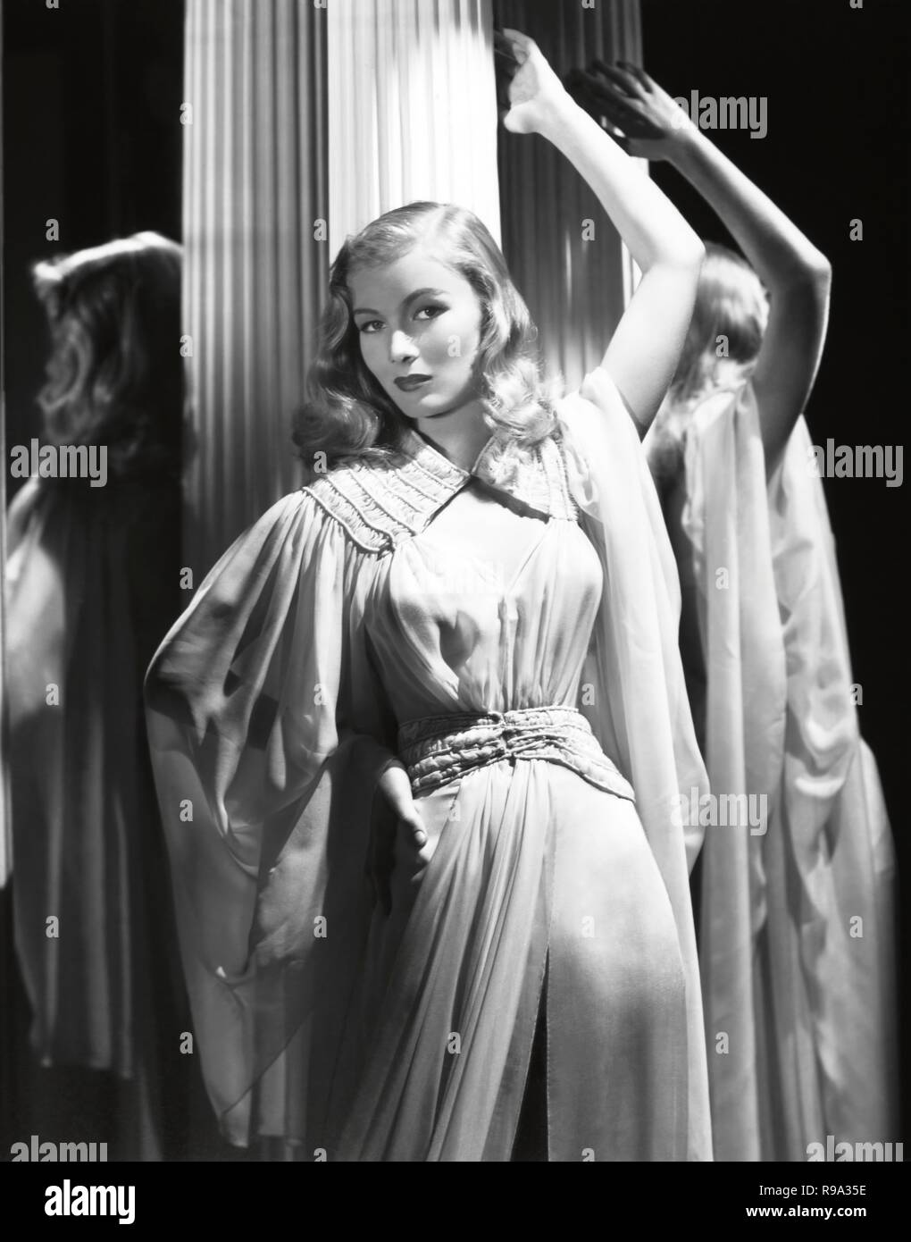 veronica lake dress