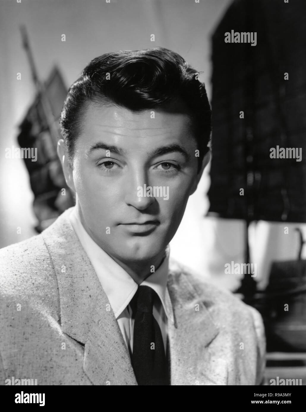 ROBERT MITCHUM. Stock Photo