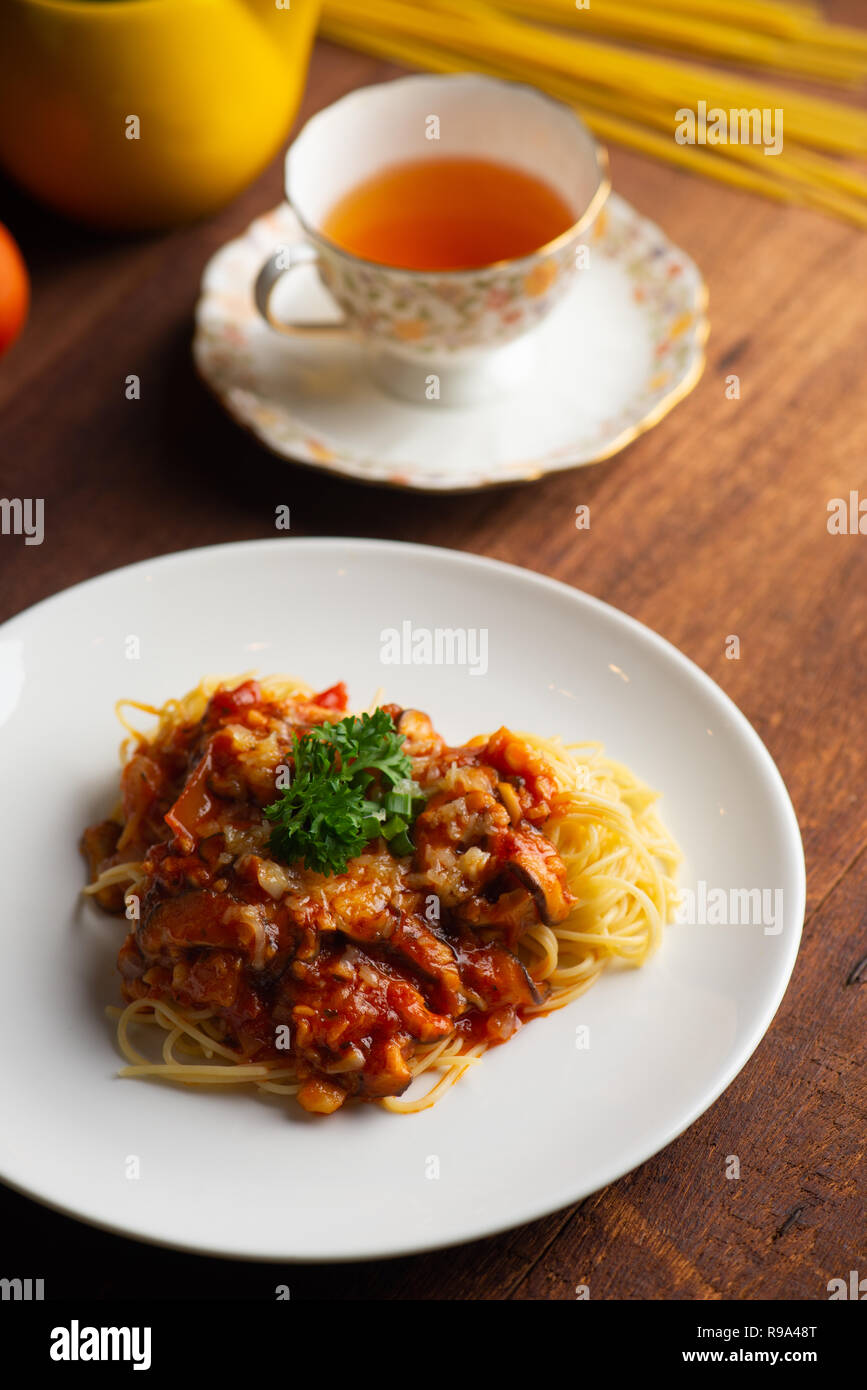 vegetarian bolognese mushroom spaghetti Stock Photo Alamy
