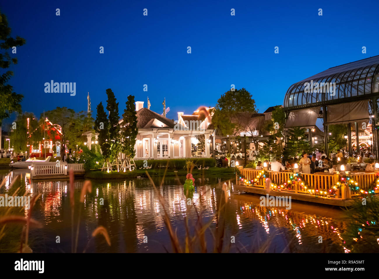 Bangkok, Thailand December 16, 2018 People visit and dine at