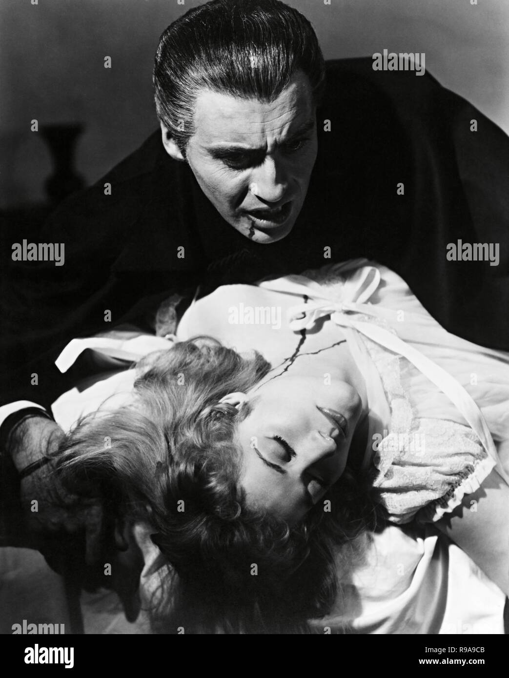 Vampire bite neck hi-res stock photography and images - Alamy