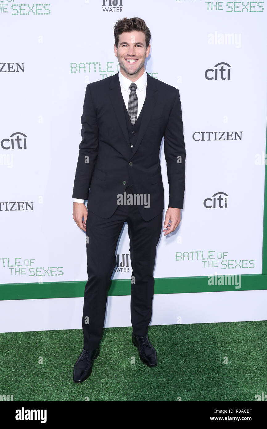 WESTWOOD, LOS ANGELES, CA, USA SEPTEMBER 16 Austin Stowell arrives
