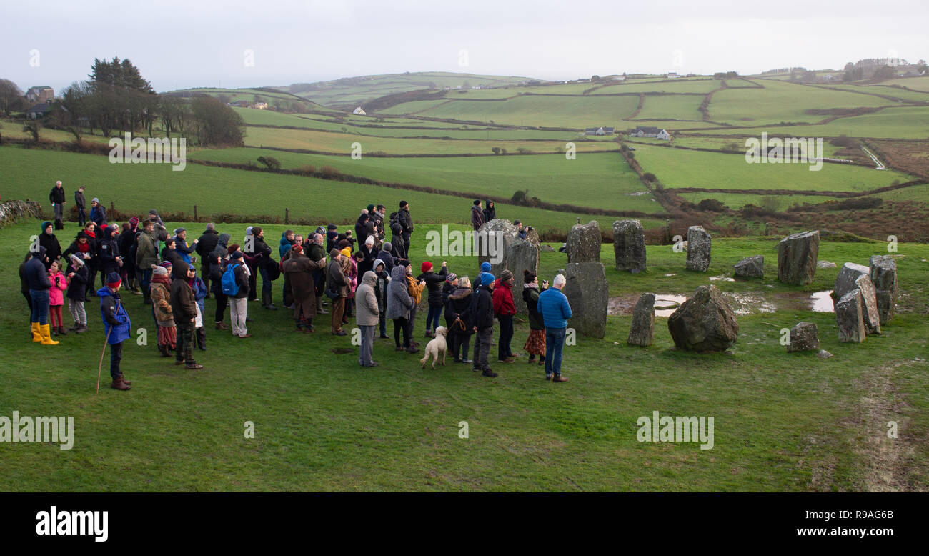 Drombeg Stone Circle, Glandore, West Cork, Ireland, December 21st 2018. Large crowds gathered at Drombeg Stone Circle this evening to celebrate the sunset on the Midwinter Solstice. Most experts believe this ancient stone circle was built to celebrate this shortest day of the year. Credit: aphperspective/Alamy Live News Stock Photo