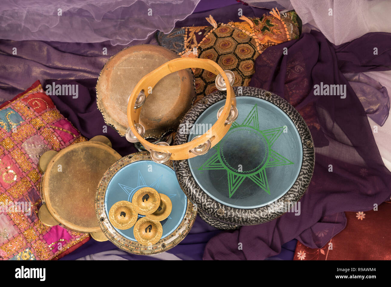 Darbuka Stock Photos & Darbuka Stock Images Alamy