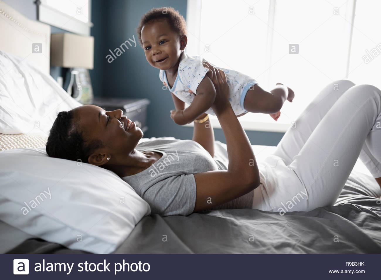 Black mother baby bed hires stock photography and images Alamy