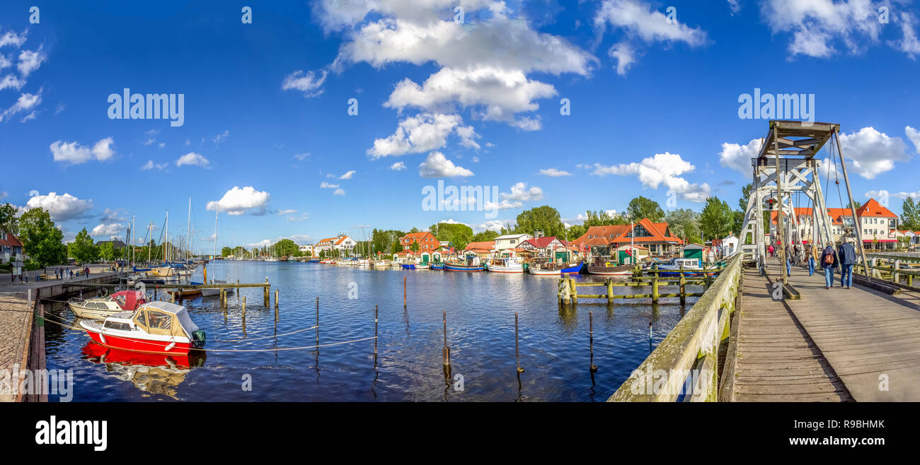 Village wieck hi-res stock photography and images - Alamy