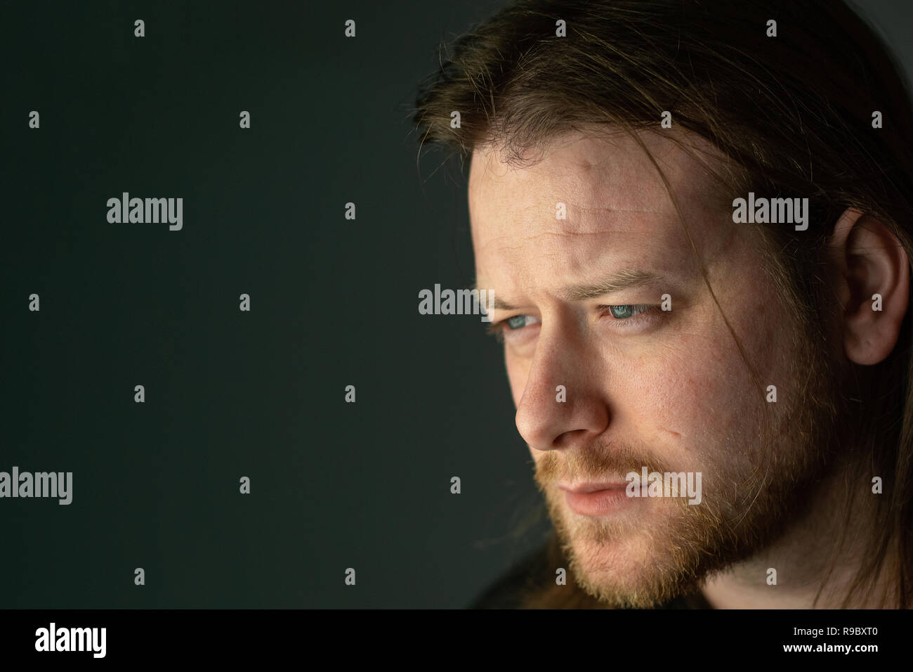 Adult side profile hi-res stock photography and images - Alamy
