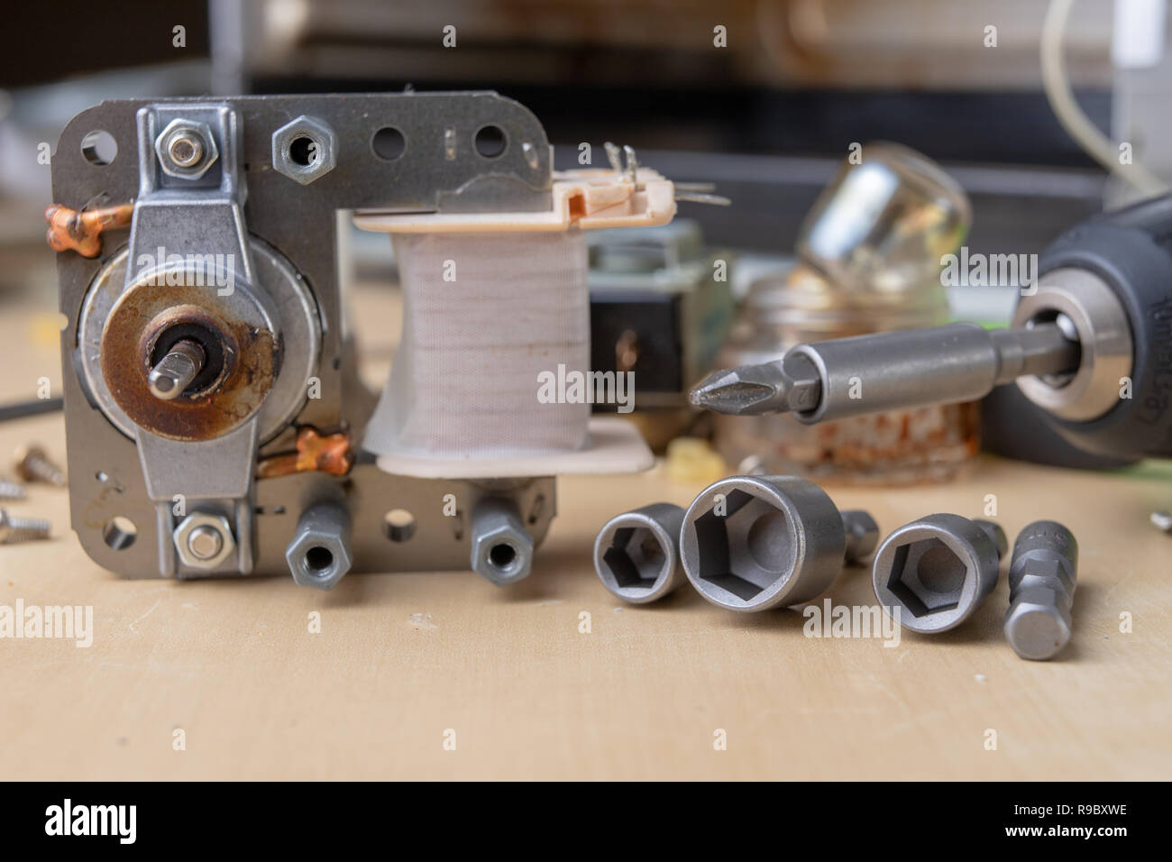 Spare parts for the repair of a household oven. A split stove for