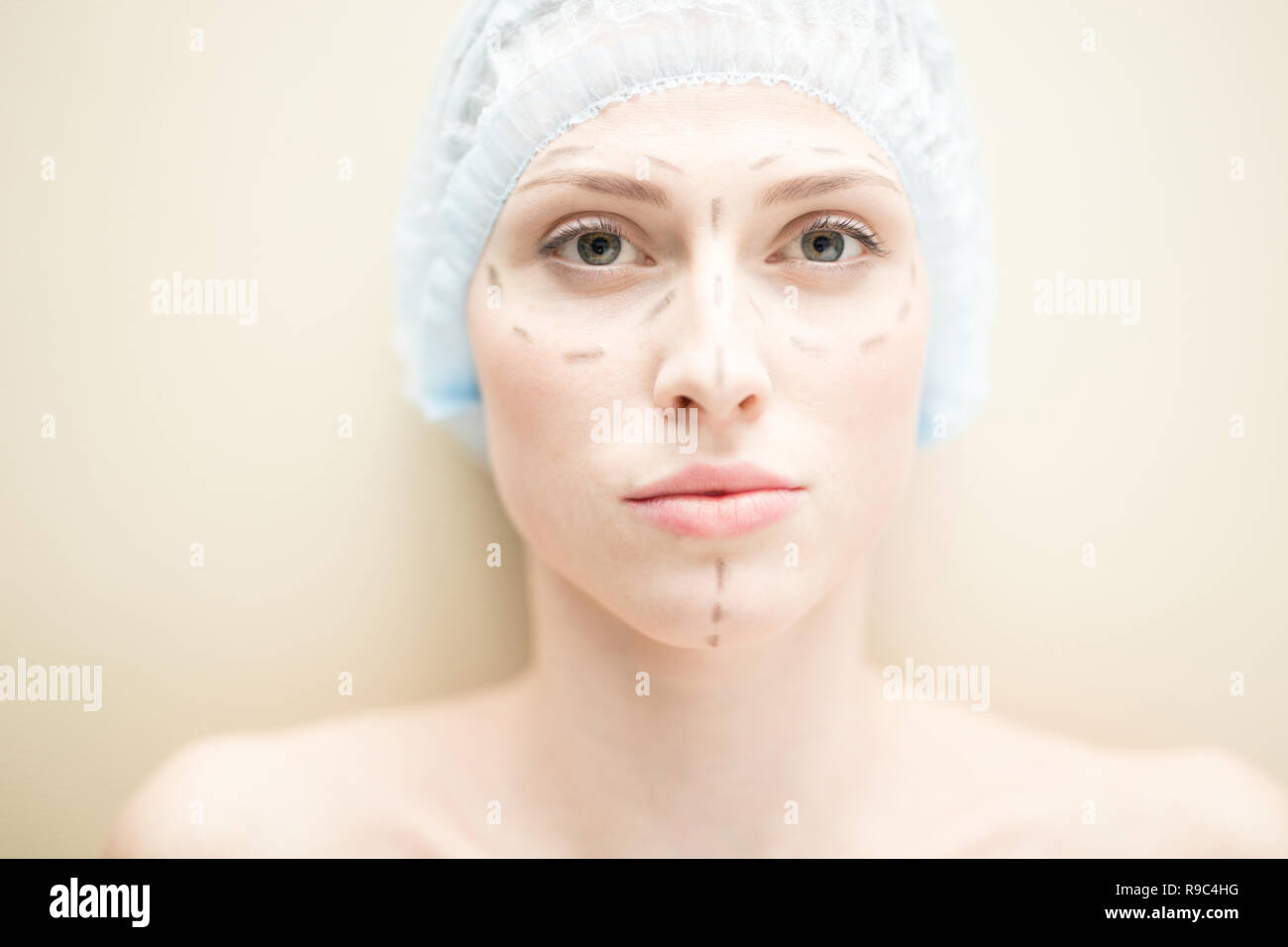 Lifting skin treatment hi-res stock photography and images - Alamy