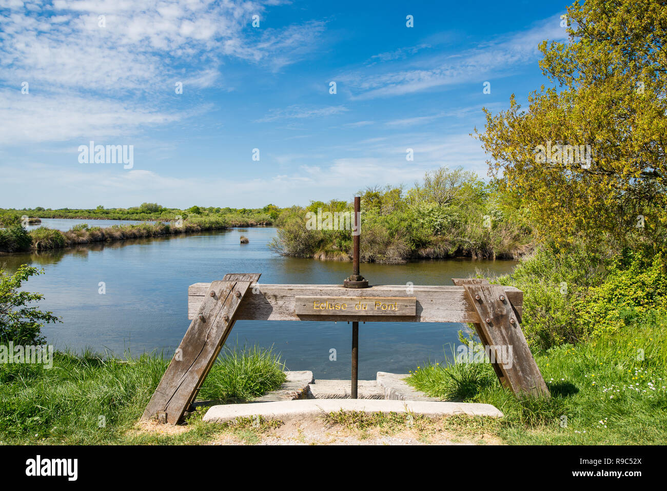 Biganos (Arcachon Bay, France), sluice on the Leyre river Stock Photo