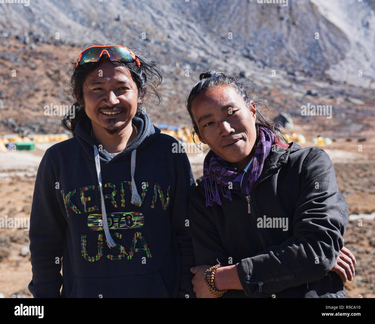 Porters in the Khumbu Valley, Khumjung, Nepal Stock Photo